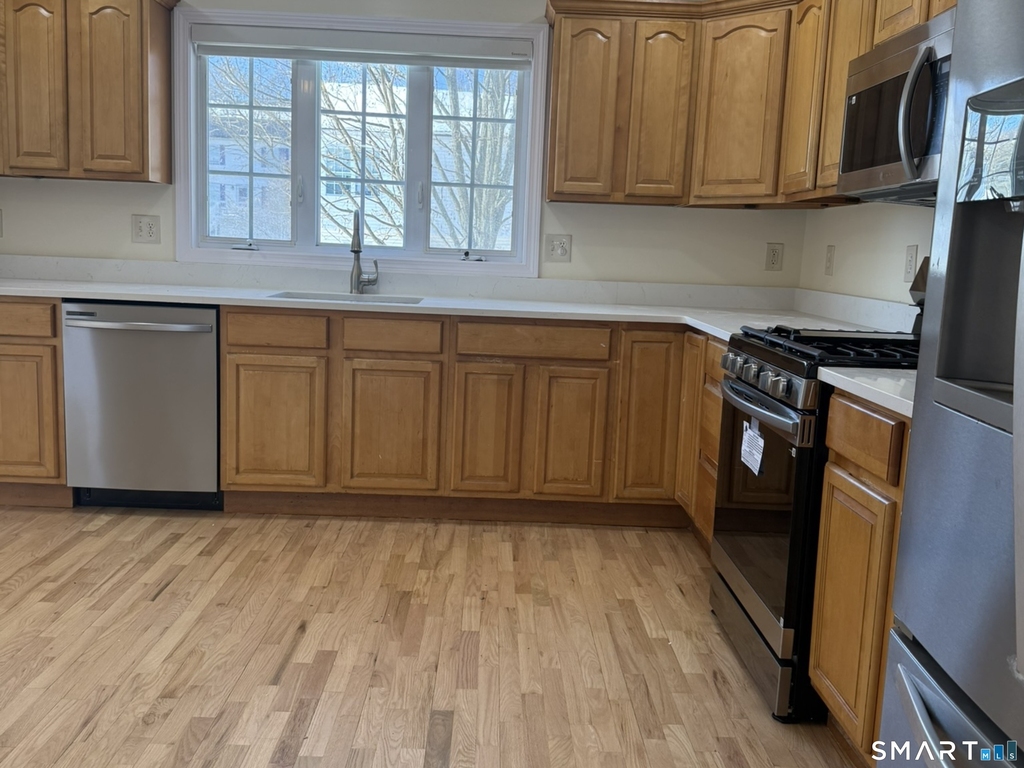 765 Hart Street - Photo 13