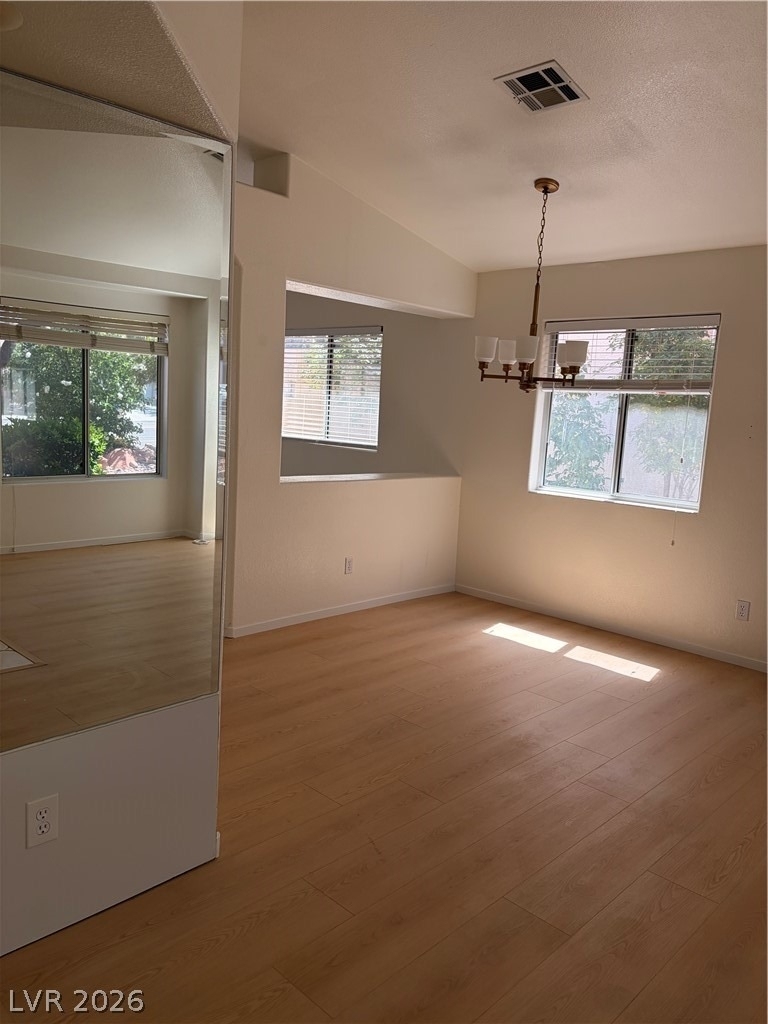 3224 N Campbell Road - Photo 2