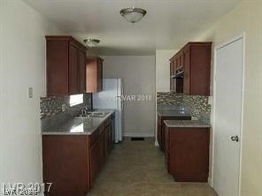 2909 Merritt Avenue - Photo 3