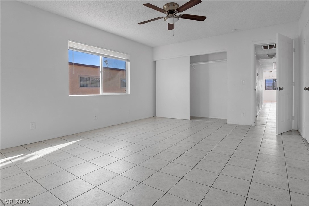 2221 N Jones Boulevard - Photo 12