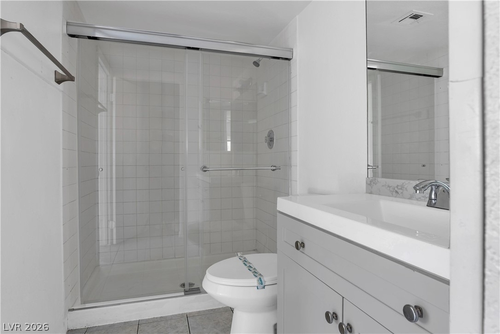 2221 N Jones Boulevard - Photo 15