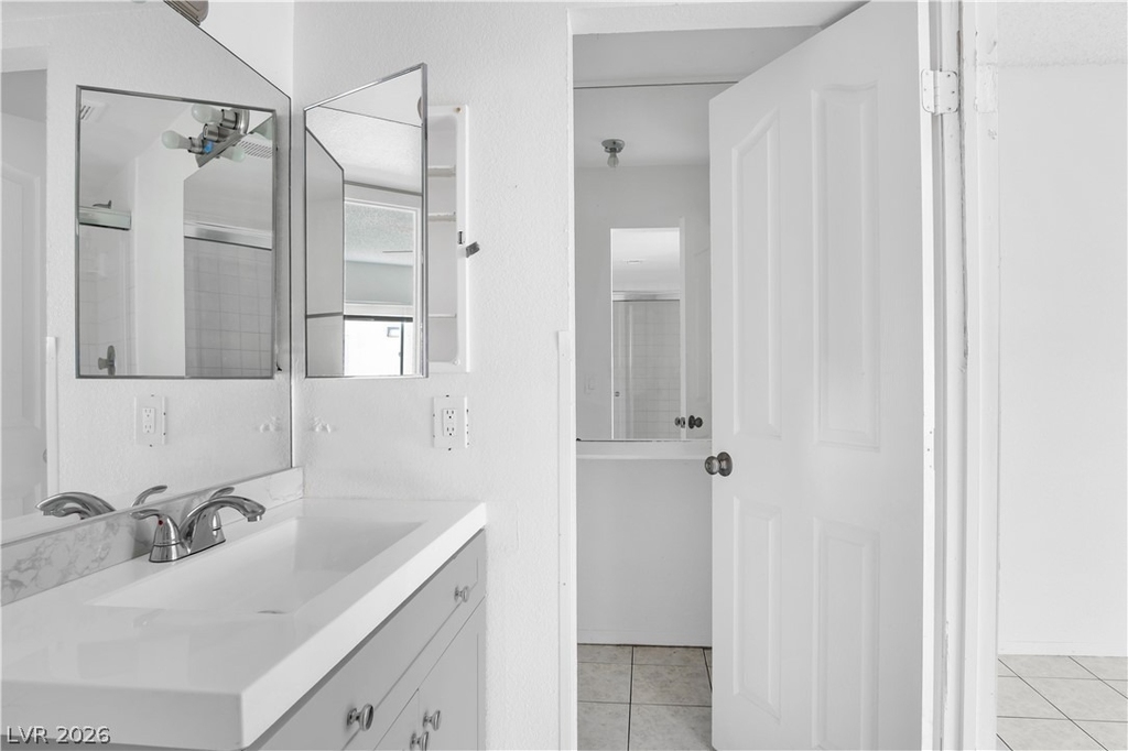 2221 N Jones Boulevard - Photo 14