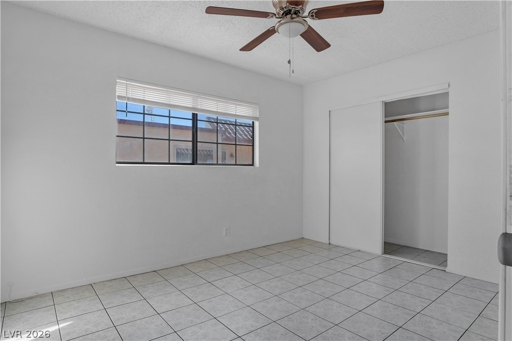 2221 N Jones Boulevard - Photo 8