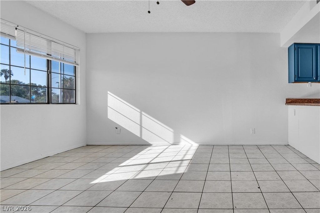 2221 N Jones Boulevard - Photo 1