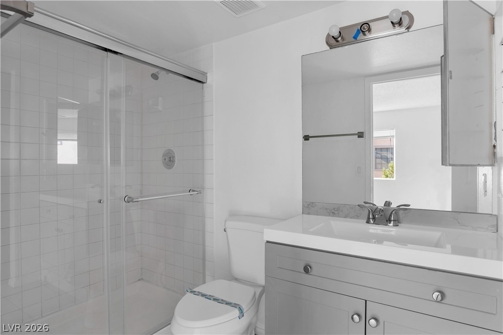 2221 N Jones Boulevard - Photo 13