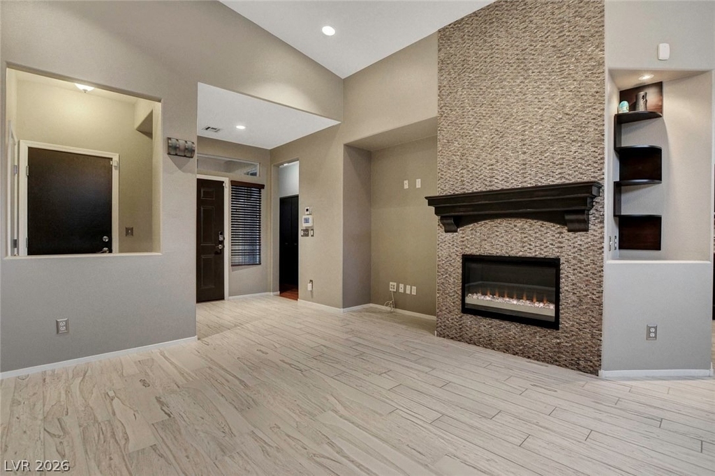 10509 Jeremy Pointe Avenue - Photo 9