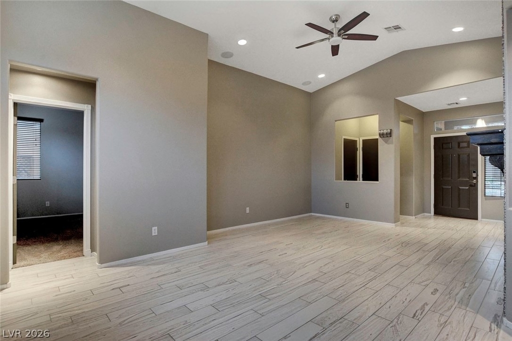 10509 Jeremy Pointe Avenue - Photo 15