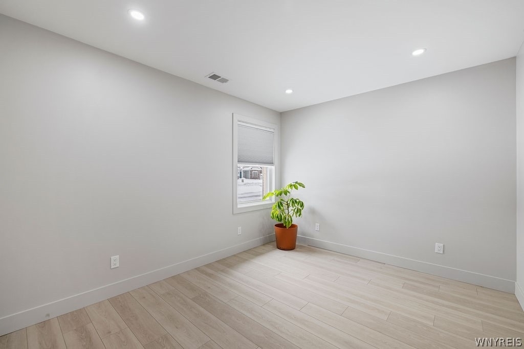 855 Madison Drive - Photo 9