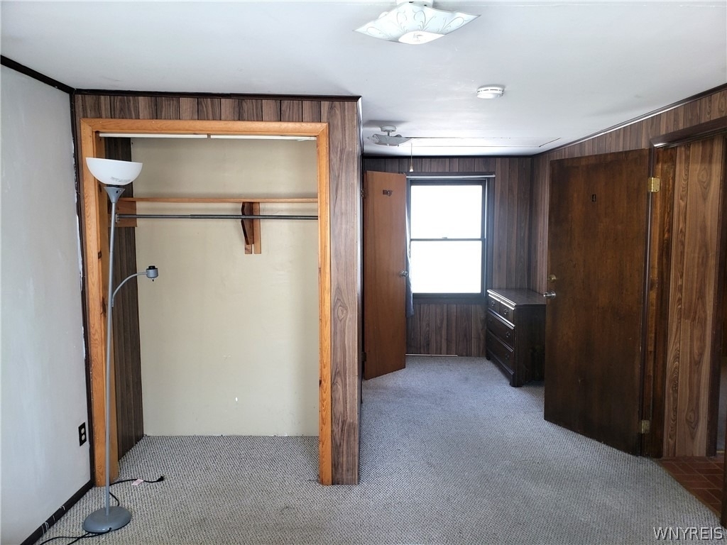 91 Springville Avenue - Photo 9