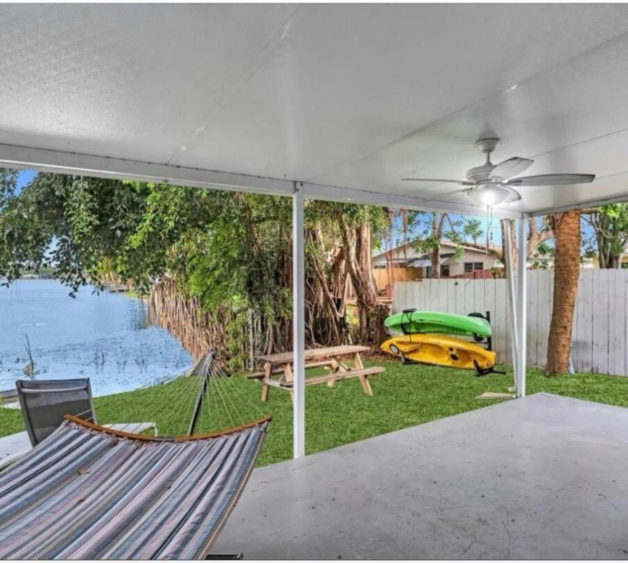 2456 Sw 54th Street - Photo 15