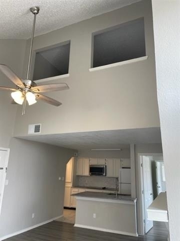 9831 W Walnut Street - Photo 8