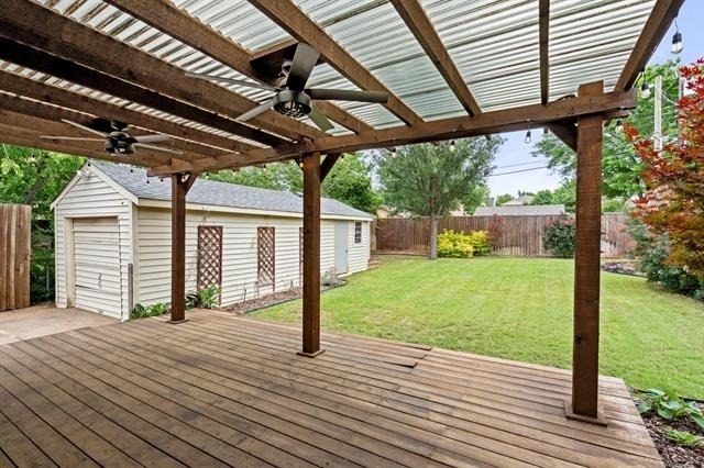 8406 Lakemont Drive - Photo 21