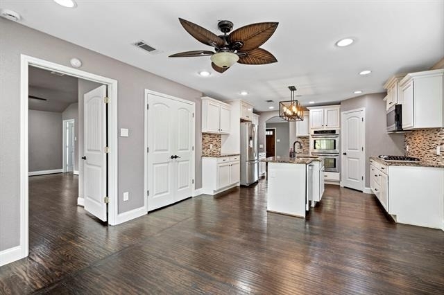 8406 Lakemont Drive - Photo 8