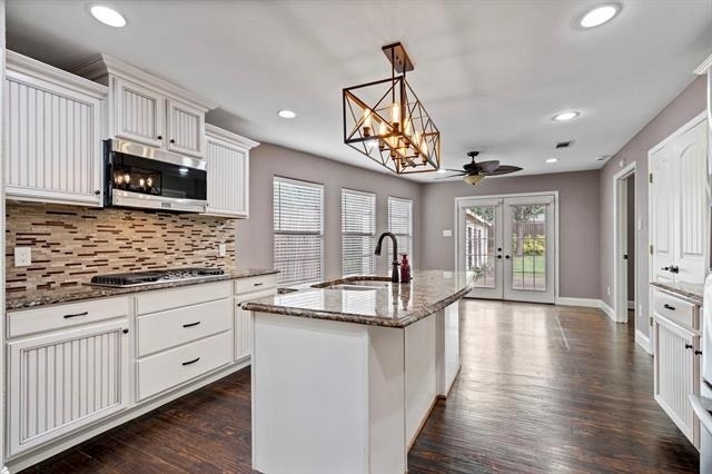 8406 Lakemont Drive - Photo 4