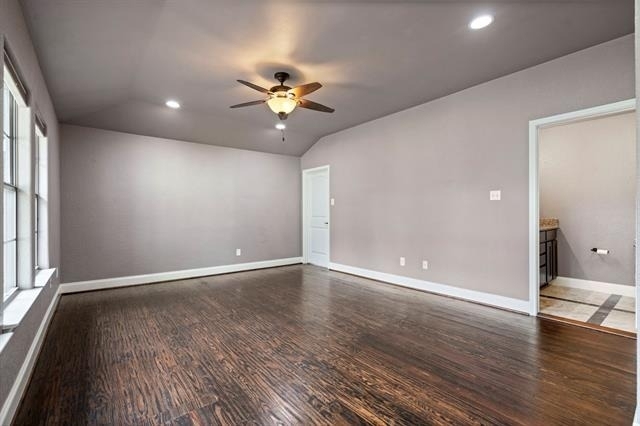 8406 Lakemont Drive - Photo 11