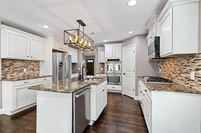 8406 Lakemont Drive - Photo 6
