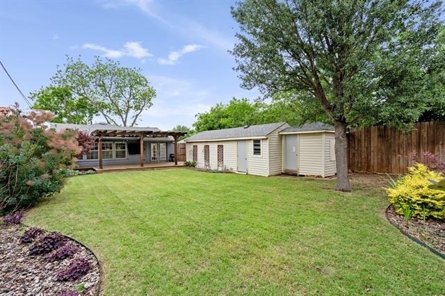 8406 Lakemont Drive - Photo 26