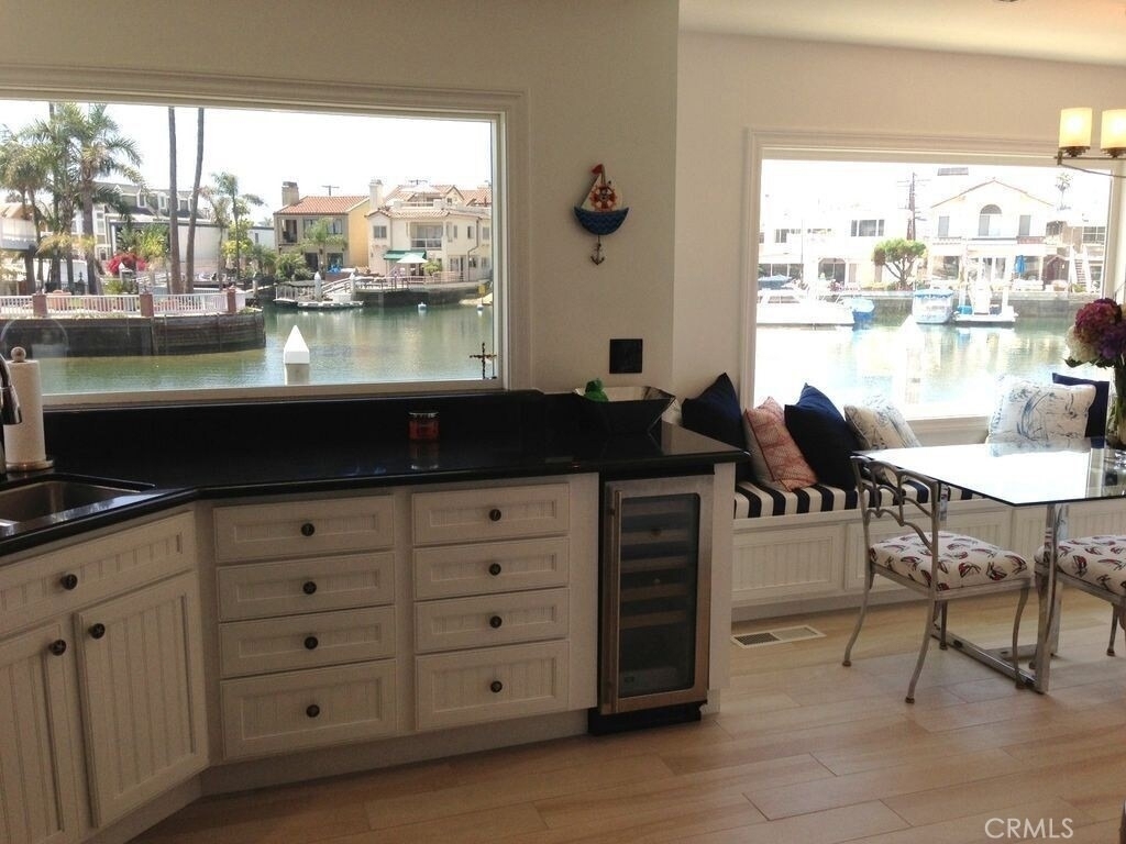 7 Balboa Coves - Photo 6