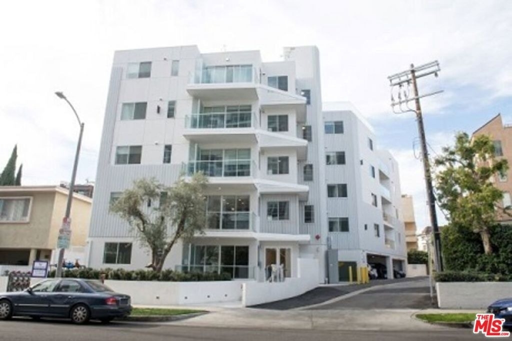 415 S Le Doux Road - Photo 0