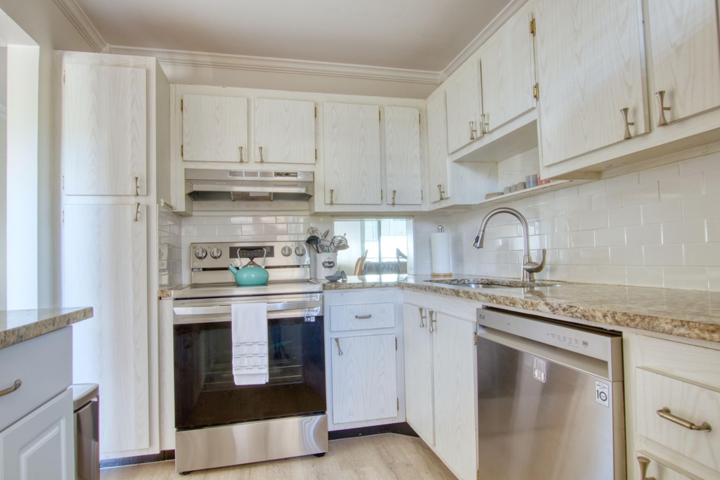 4345 Trevi Court - Photo 5