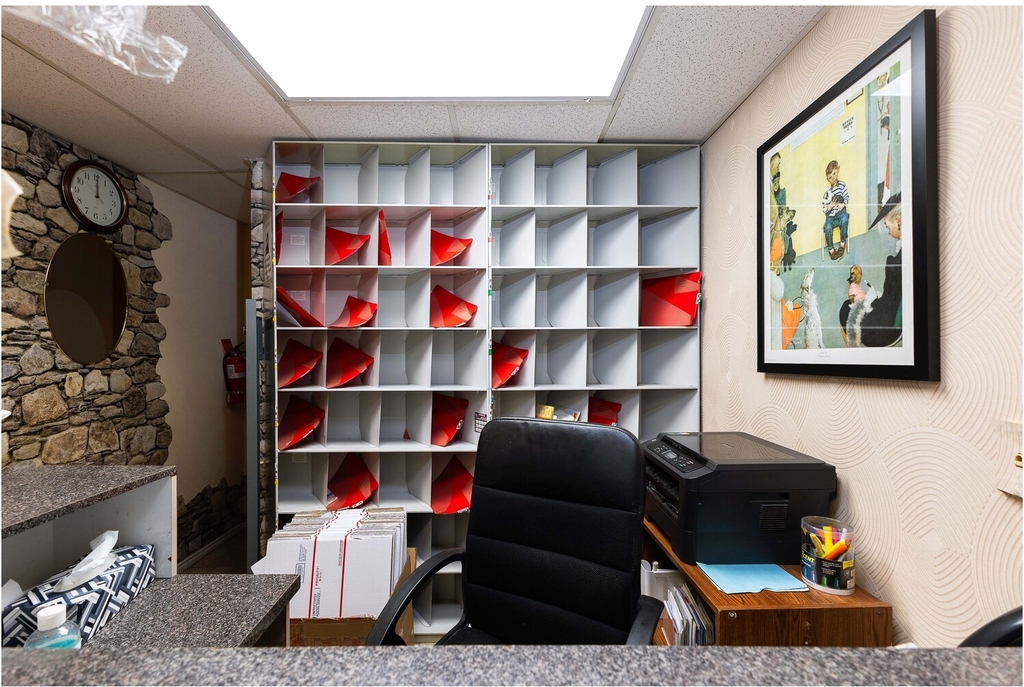 207 Ocean Pkwy - Photo 5