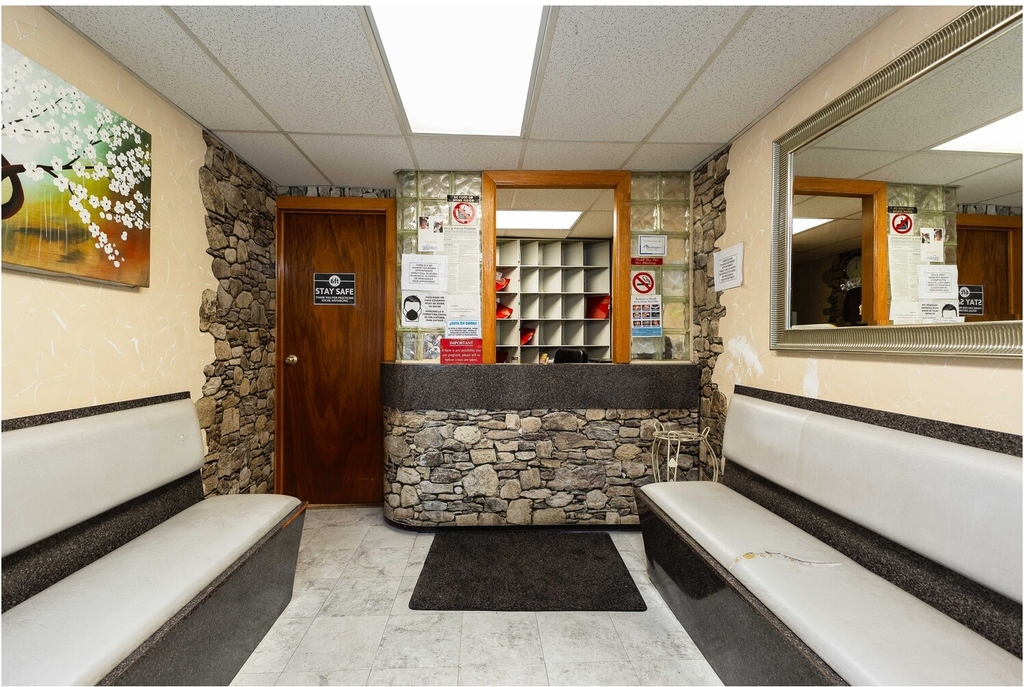 207 Ocean Pkwy - Photo 6