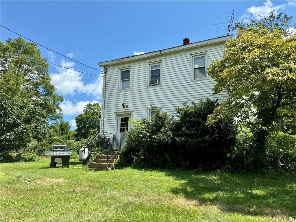 19 Bloomingburg Road - Photo 0