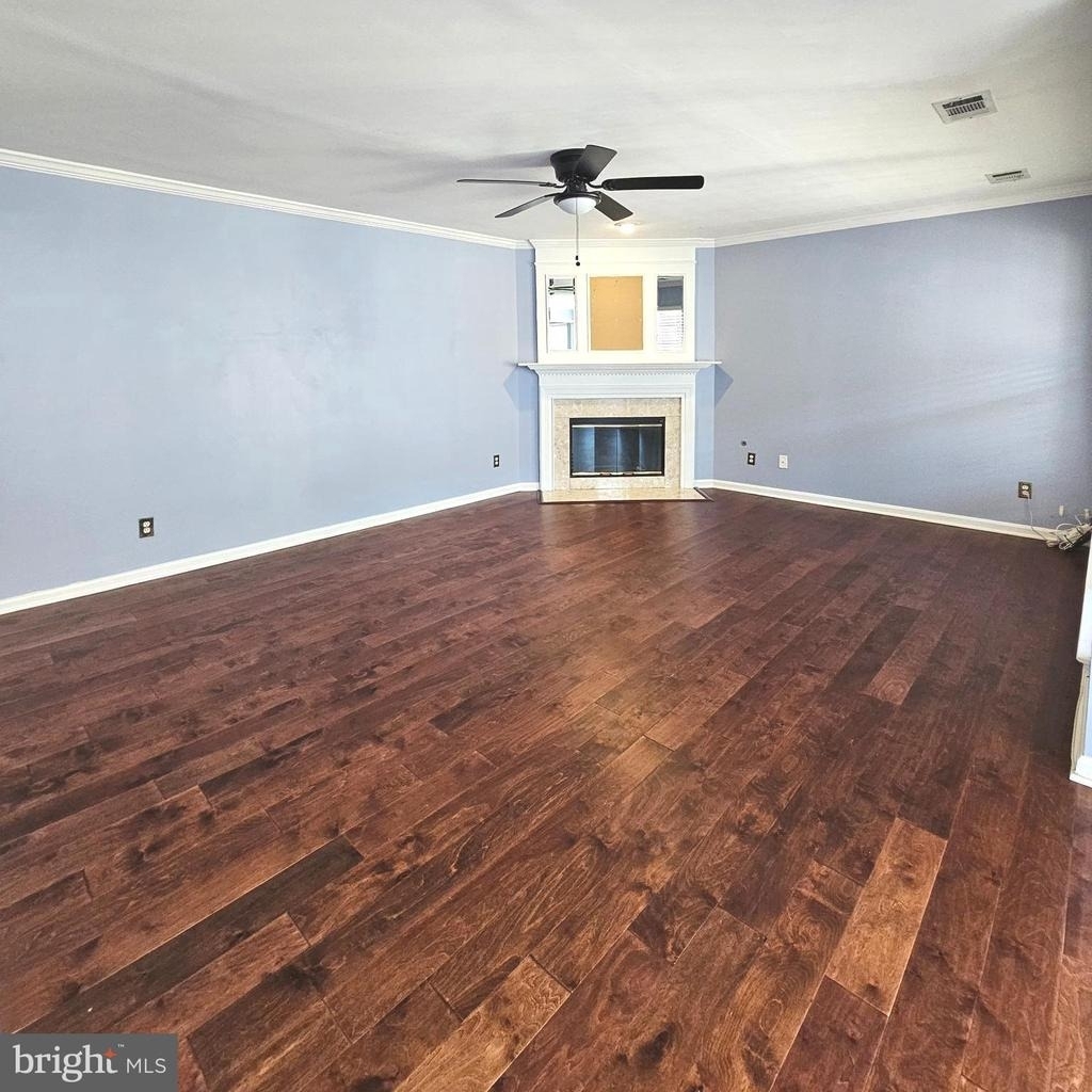 8202 Catbird Circle - Photo 5