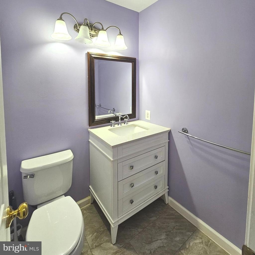 8202 Catbird Circle - Photo 4