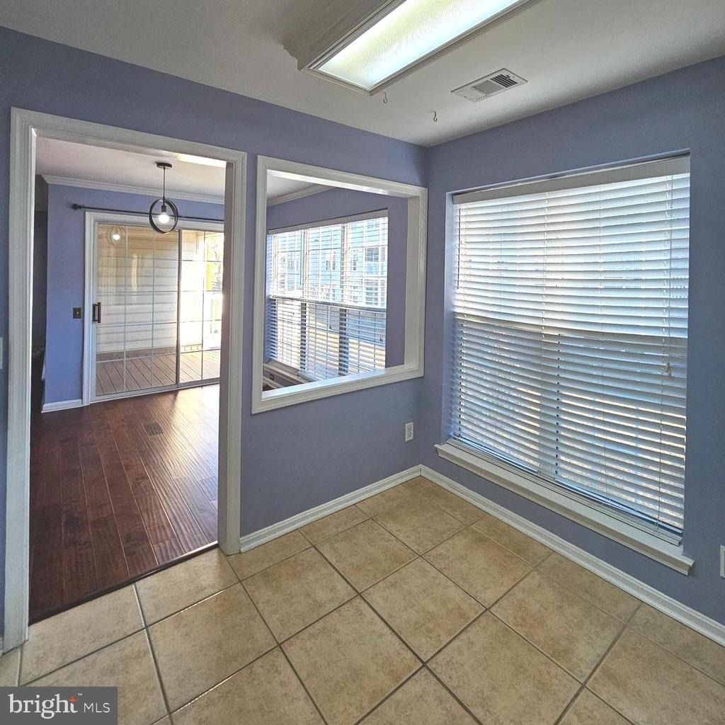 8202 Catbird Circle - Photo 10