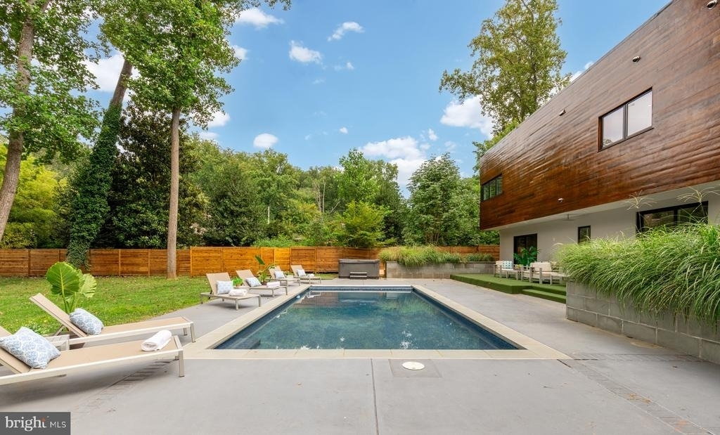6309 Bradley Boulevard - Photo 42