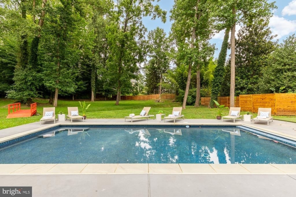 6309 Bradley Boulevard - Photo 41