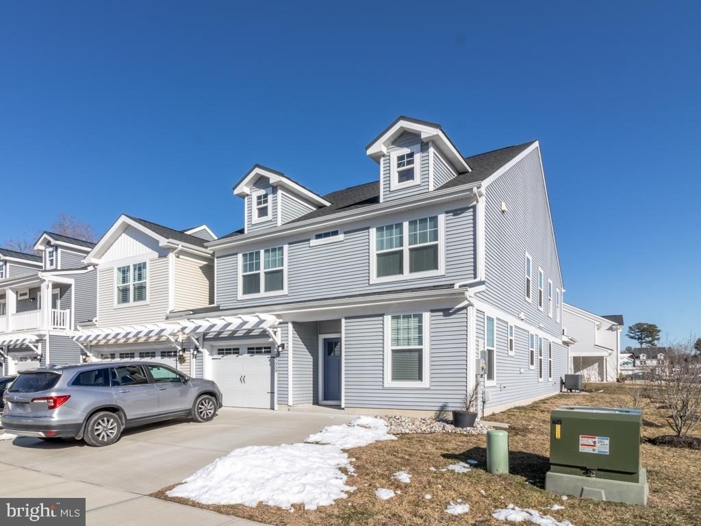 35059 Dundee Street - Photo 0