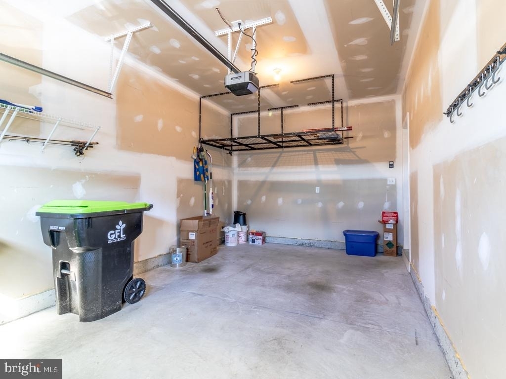 35059 Dundee Street - Photo 27