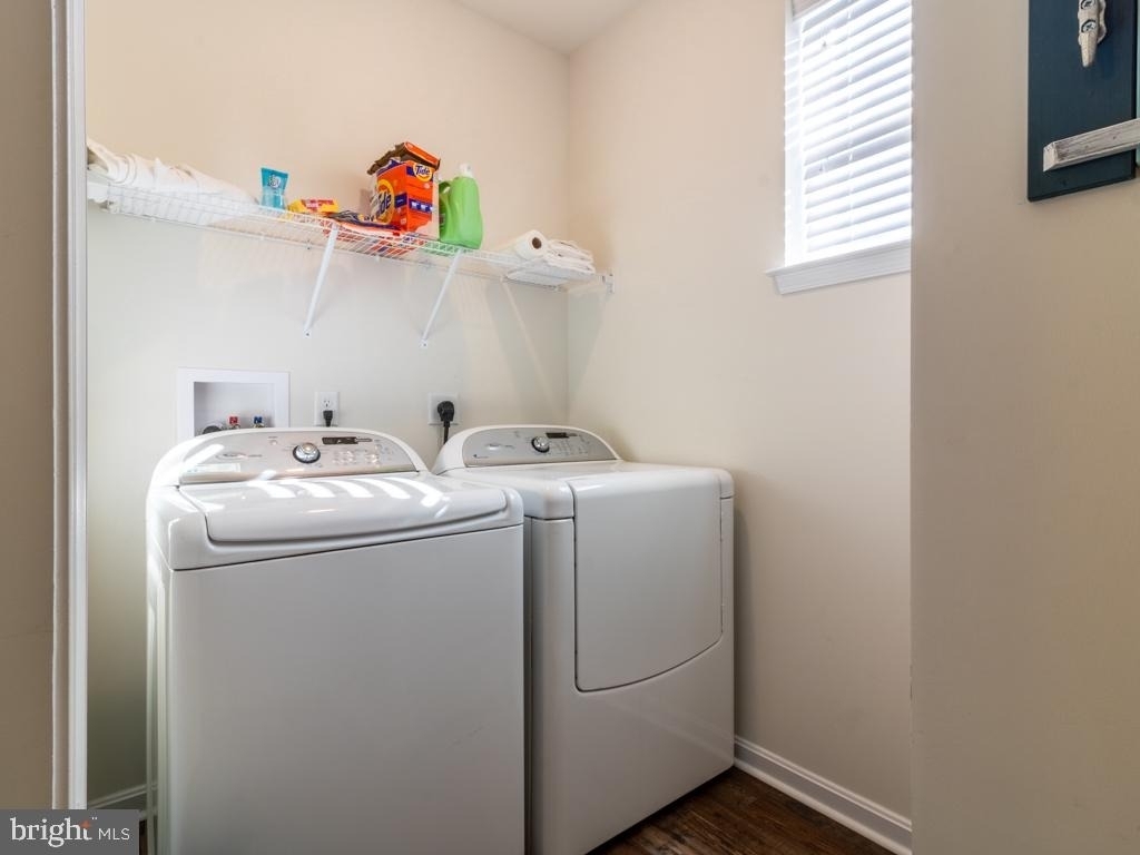35059 Dundee Street - Photo 2