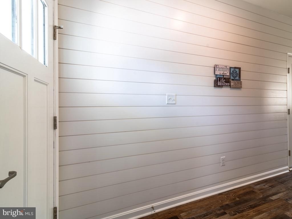 35059 Dundee Street - Photo 3