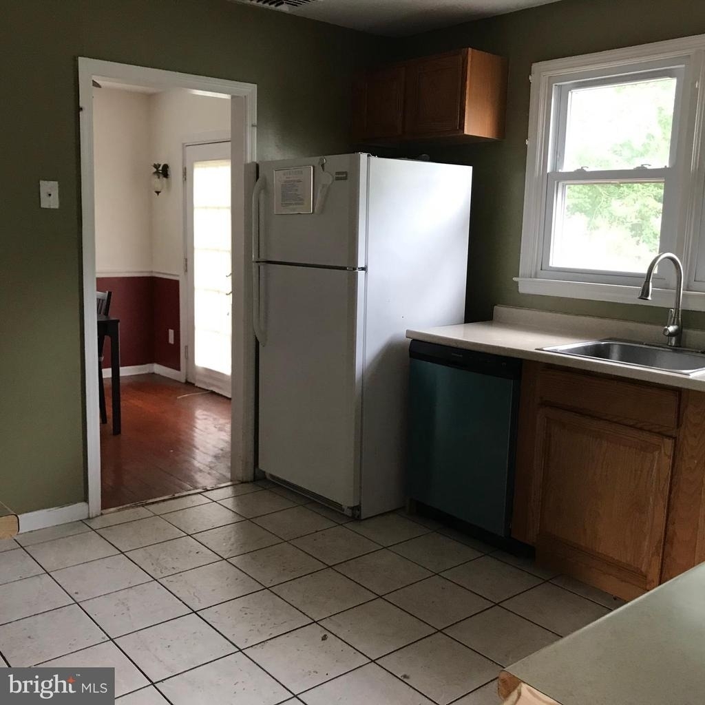 215 Murray Road - Photo 3