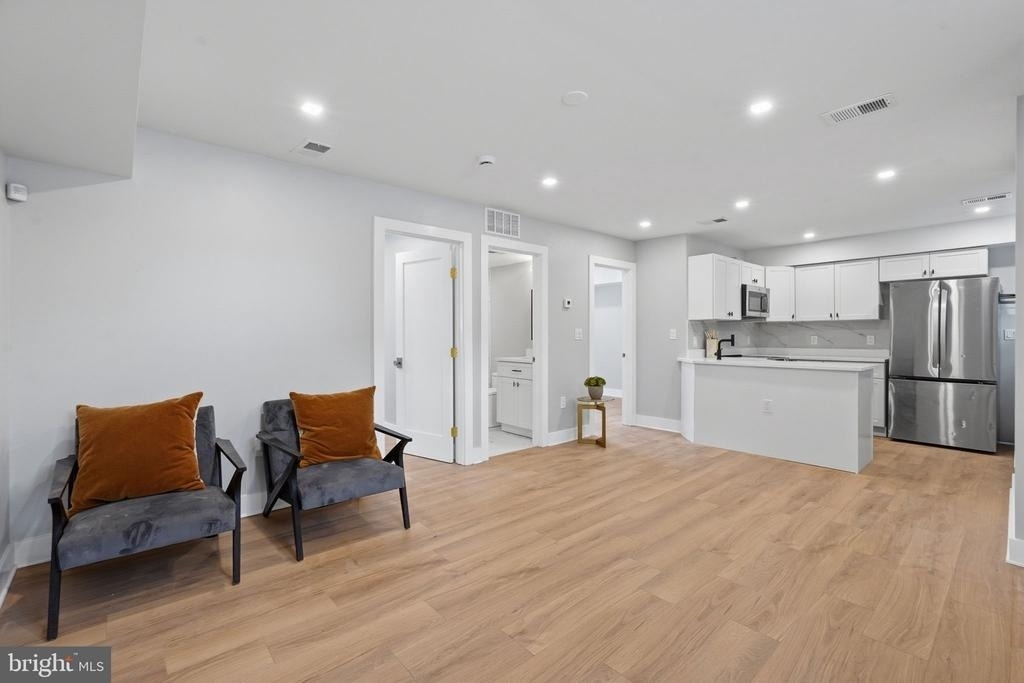 1301 Somerset Place Nw - Photo 3