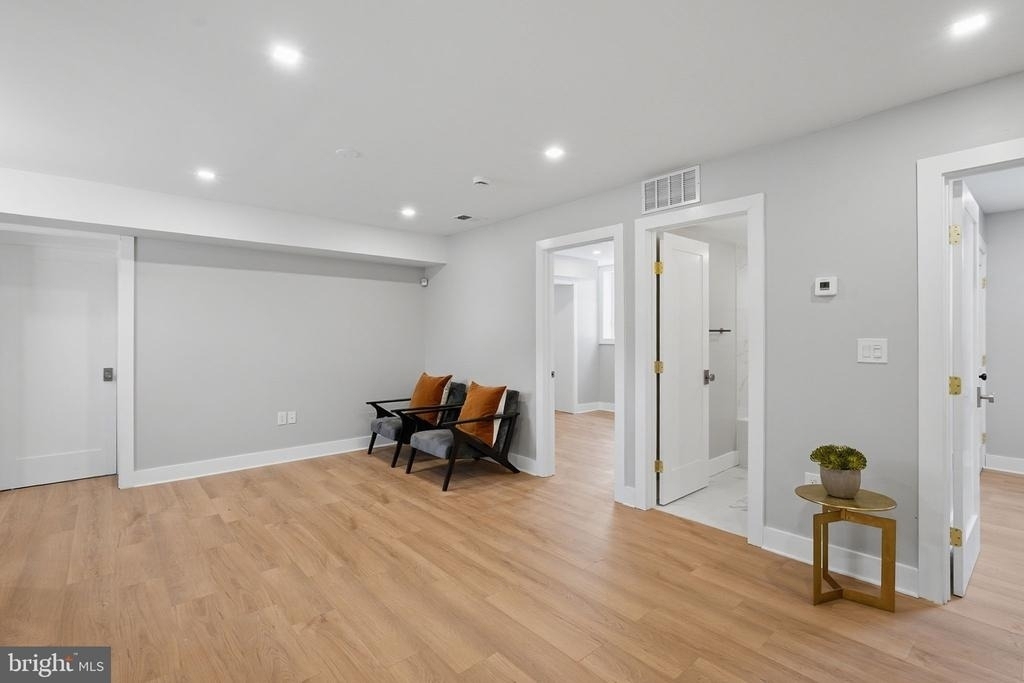 1301 Somerset Place Nw - Photo 14