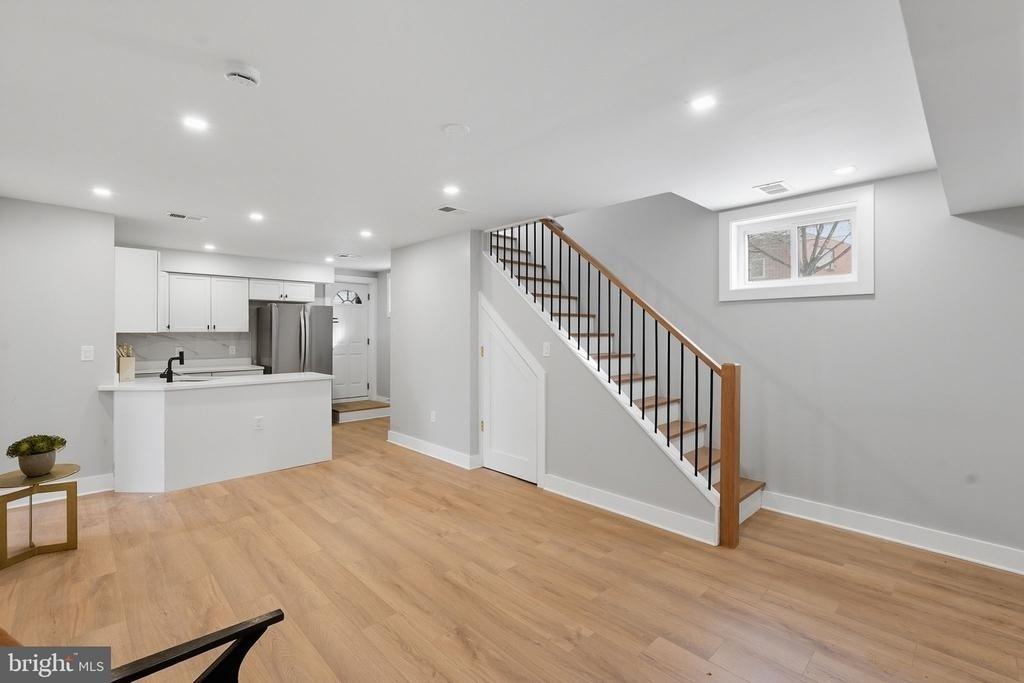 1301 Somerset Place Nw - Photo 11