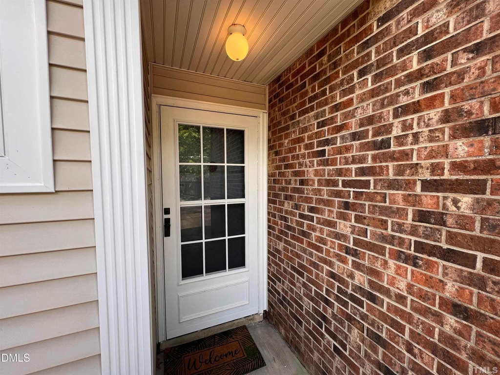 220 Elizabeth Street - Photo 52