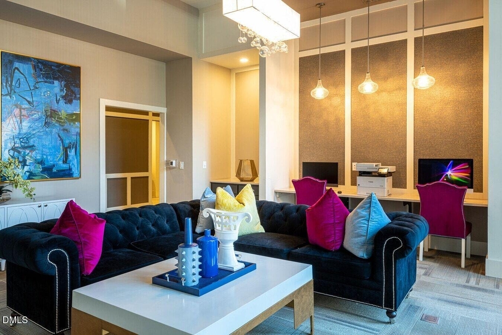 600 Carraway Crossing - Photo 9