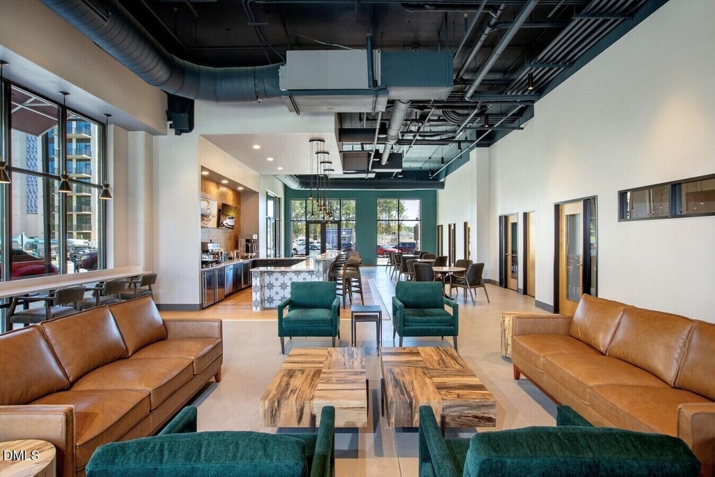600 Carraway Crossing - Photo 3