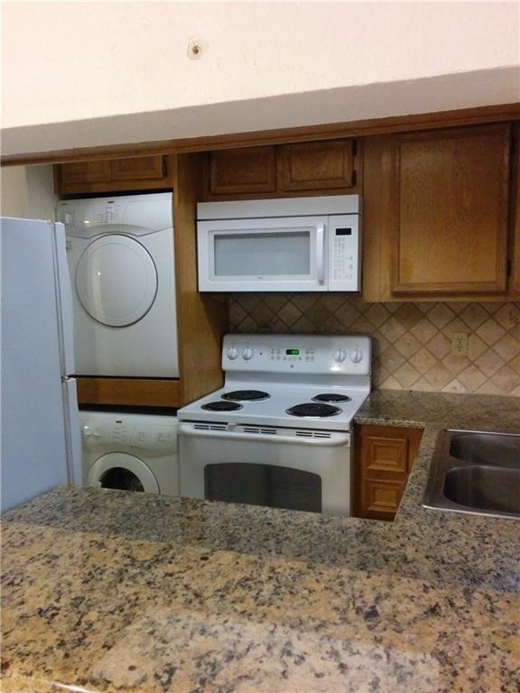 3506 Speedway St - Photo 7