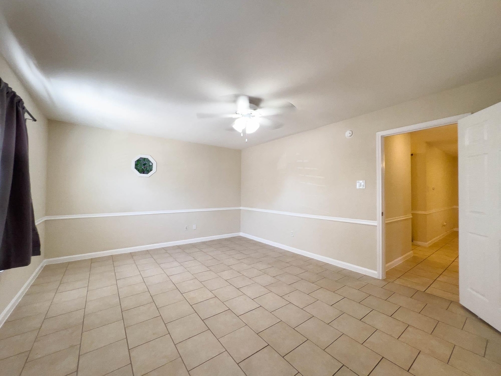 3506 Speedway St - Photo 9