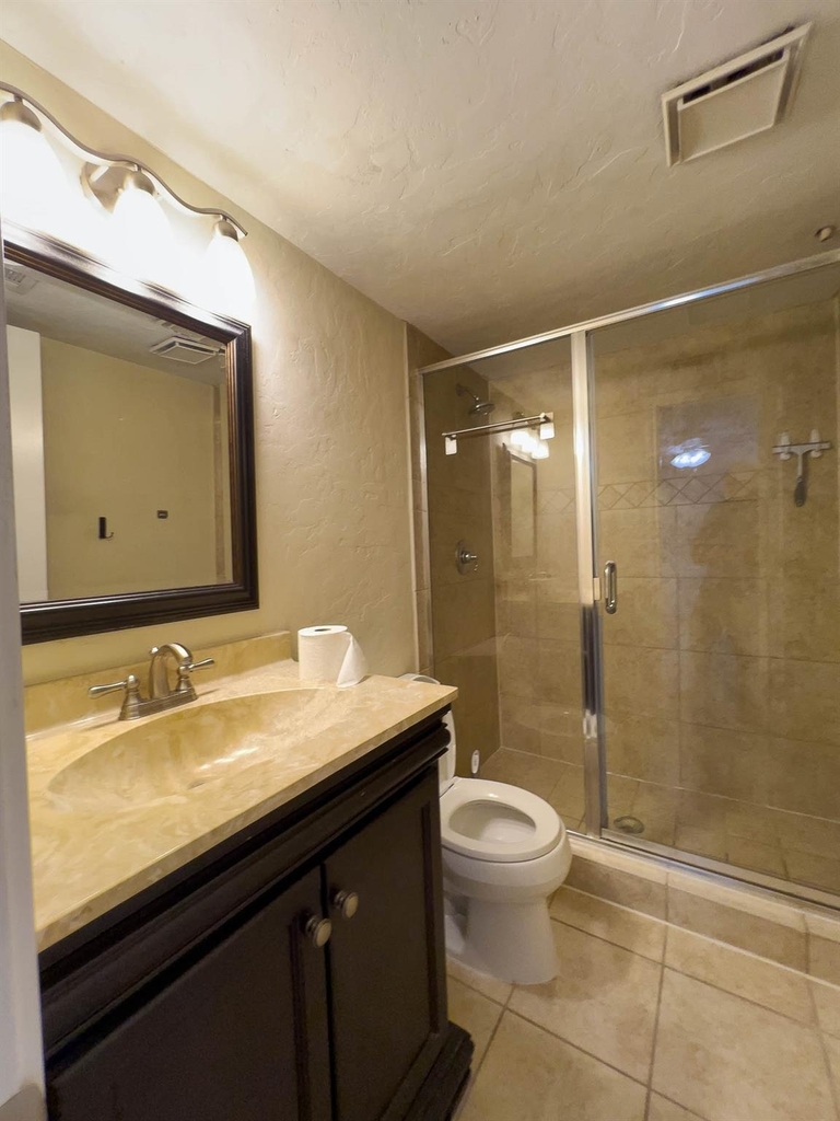 3506 Speedway St - Photo 11