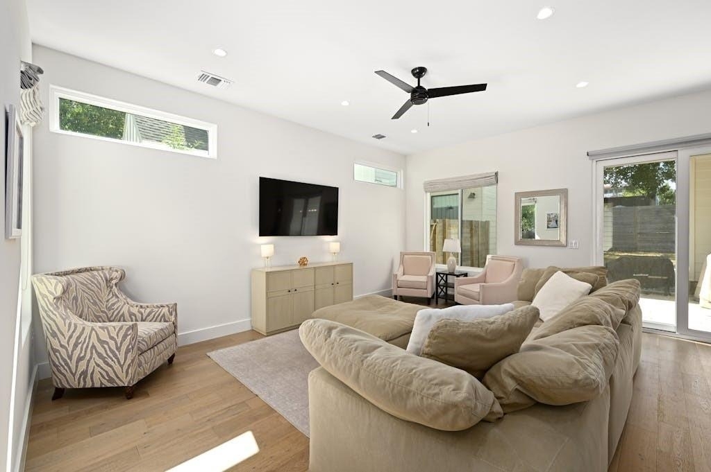 5212 Huisache St - Photo 4