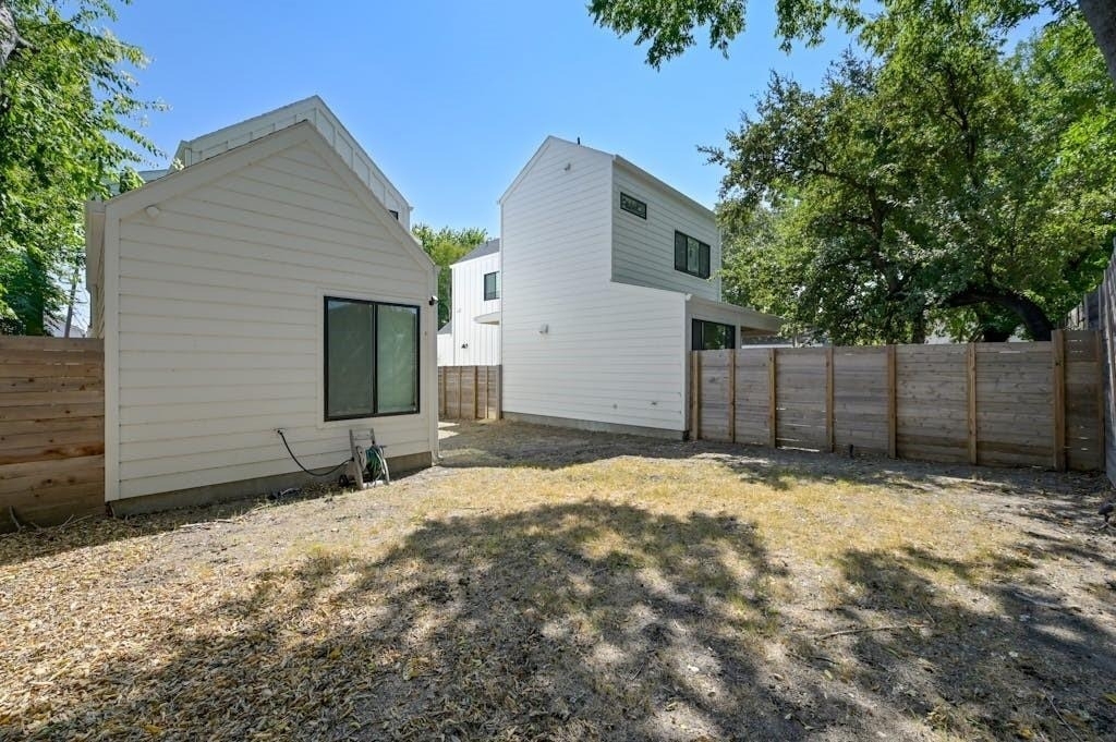 5212 Huisache St - Photo 29