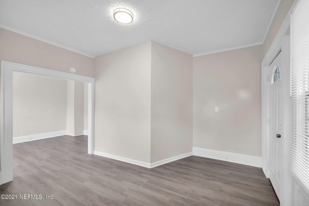 6418 Sapphire Drive - Photo 20
