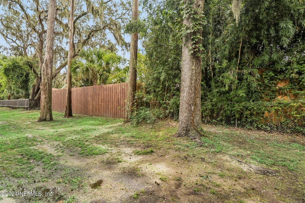 1900 Danese Court - Photo 12